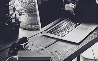 微密圈深度揭秘：维密友免费观看风波背后，业内人士在机场贵宾室的角色彻底令人意外